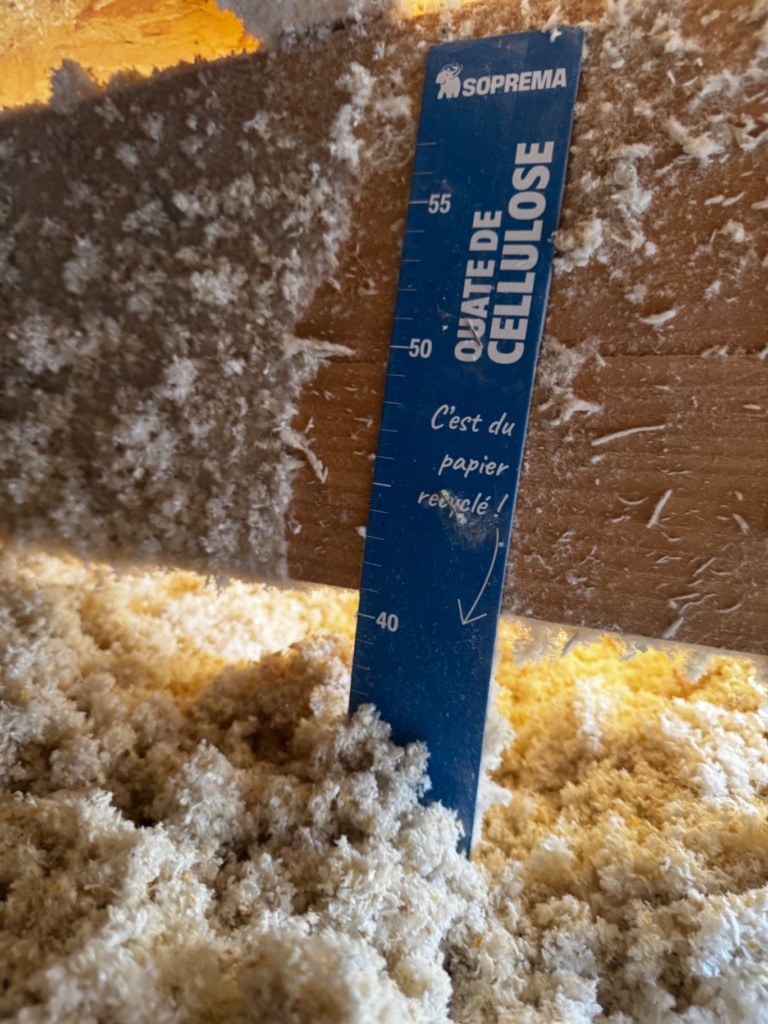 isolation des combles perdus en ouate de cellulose